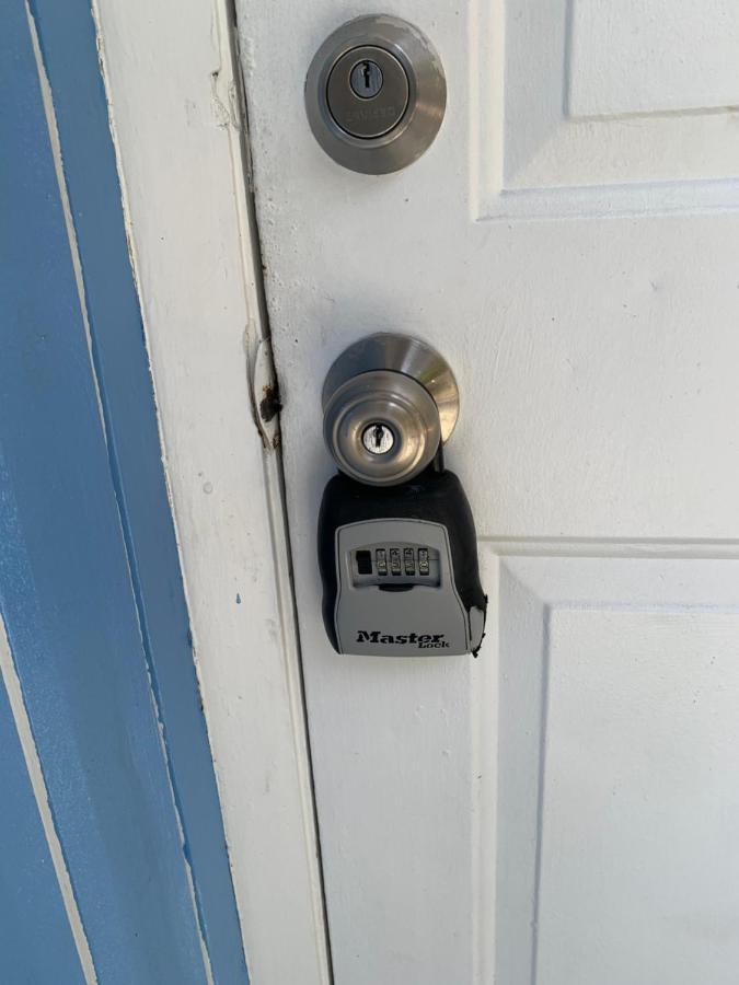 Mini Studio: 10 Min/Siesta Key/Private Entrance/ Σεϊρασότα Εξωτερικό φωτογραφία