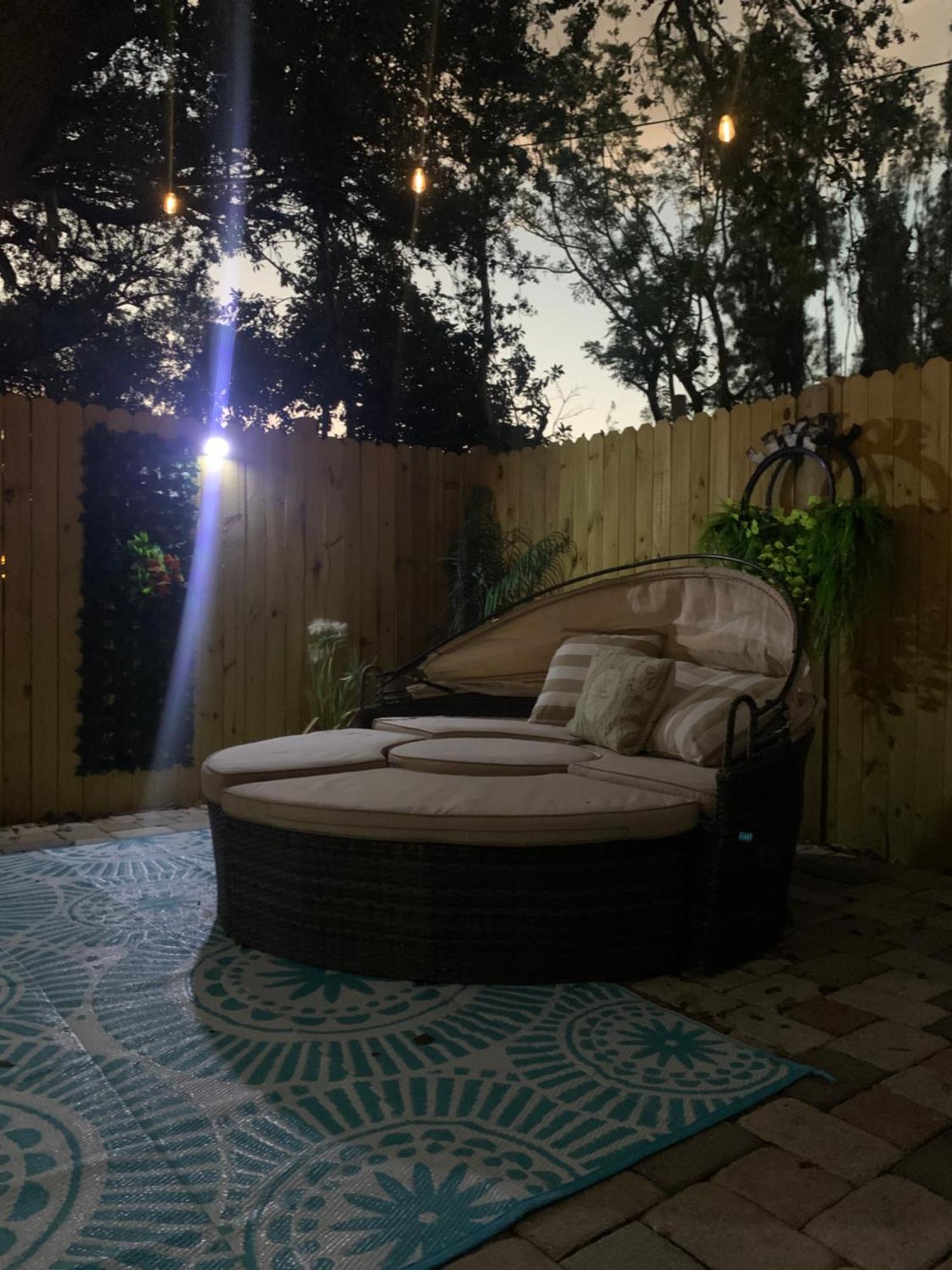 Mini Studio: 10 Min/Siesta Key/Private Entrance/ Σεϊρασότα Εξωτερικό φωτογραφία